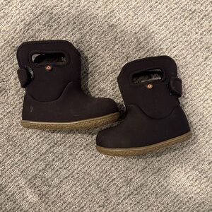 Bogs waterproof black boots